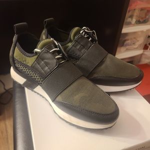Camouflage Steve Madden Tennis Shoes